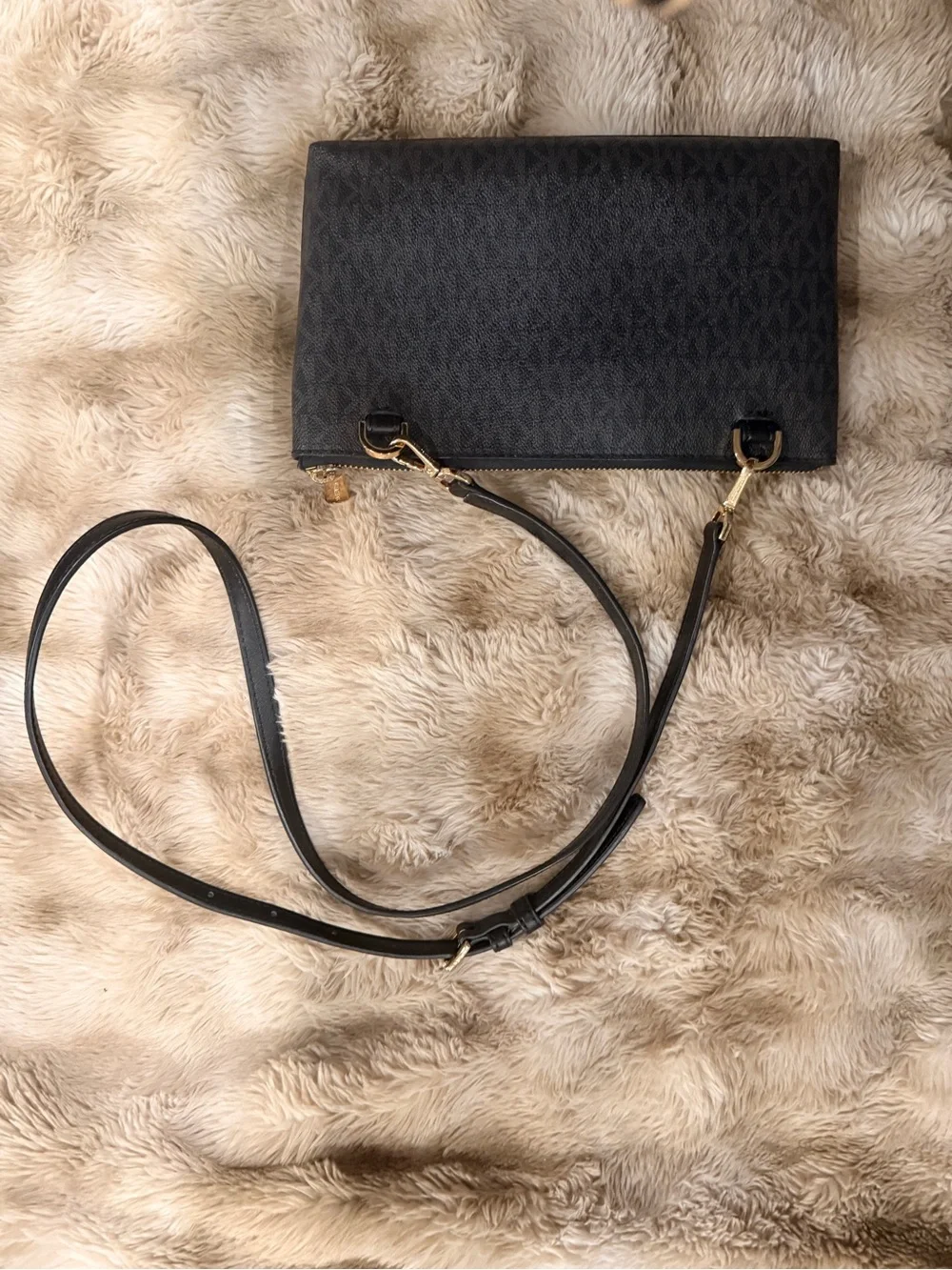 Michael Kors classic michael